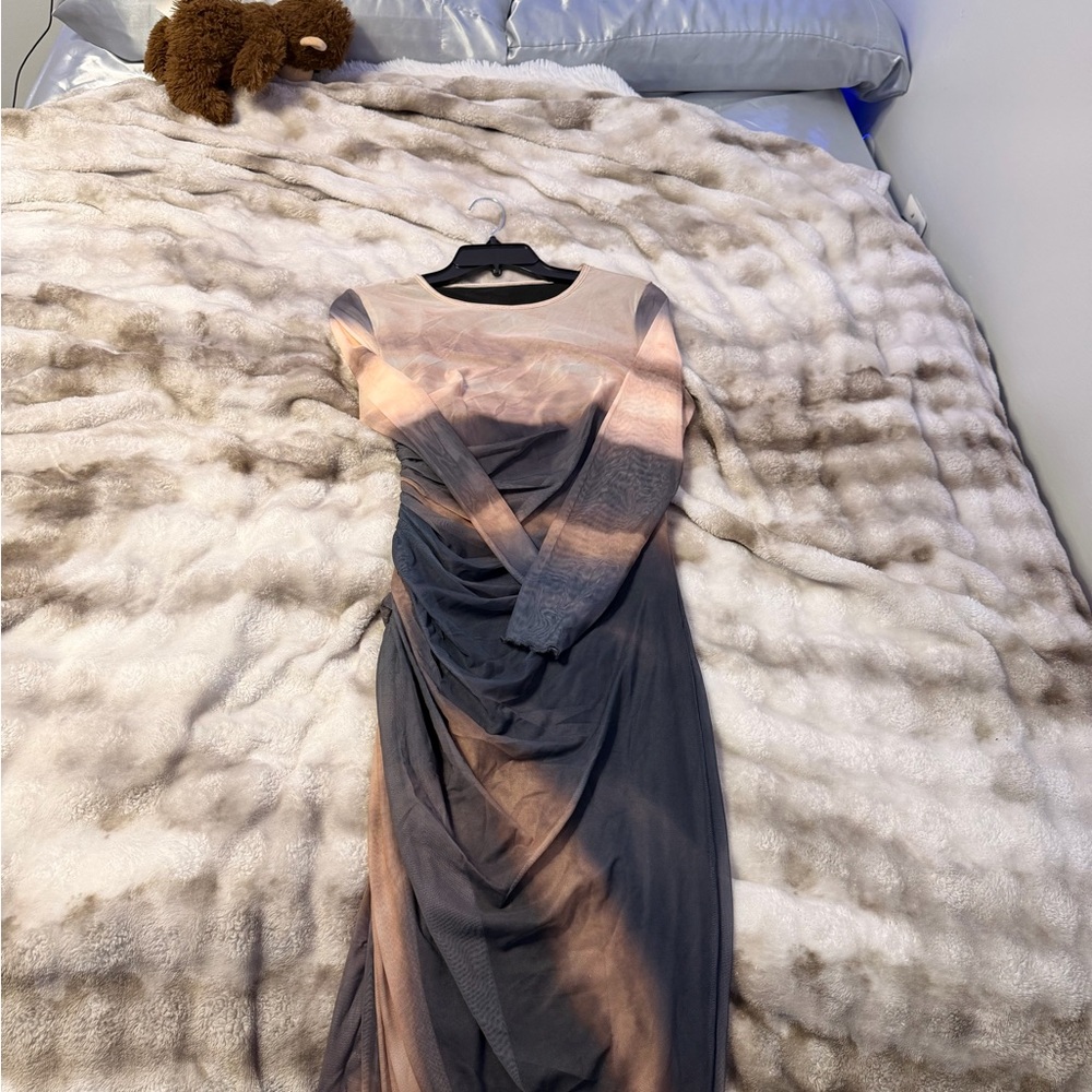 Elegant Ombre Long Sleeve Dress